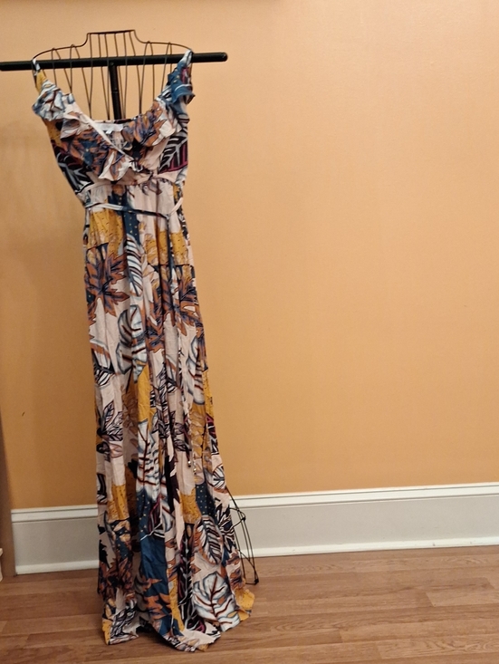 Olivaceous Pants - Olivaceous Floral Ruffle Jumpsuit Sz Small